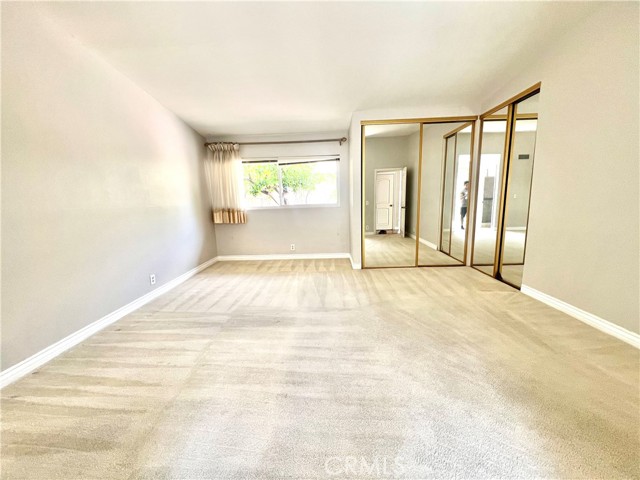 15 Creekwood, Irvine CA: https://media.crmls.org/medias/118c26df-be68-4779-9682-0825559733b5.jpg