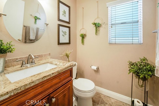 Detail Gallery Image 14 of 37 For 818 Limelite Way, Corona,  CA 92878 - 3 Beds | 2/1 Baths