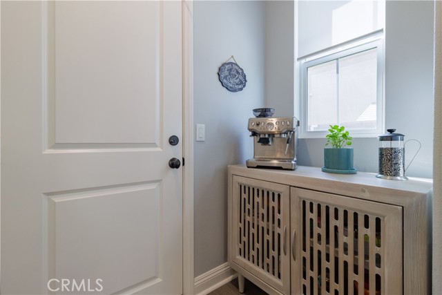 Detail Gallery Image 12 of 46 For 4077 E Groveland Dr, Ontario,  CA 91761 - 4 Beds | 3 Baths