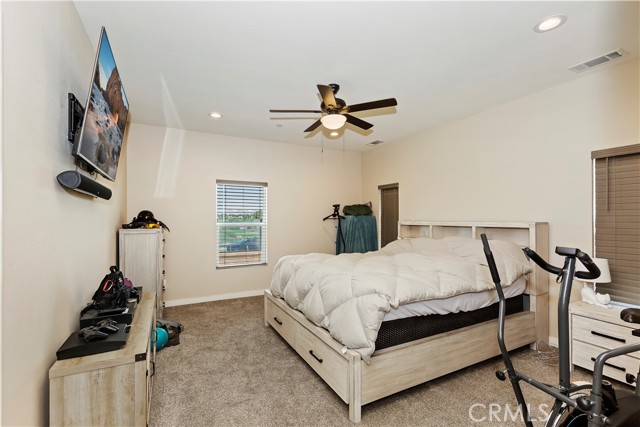 Detail Gallery Image 23 of 29 For 14027 Driftwood Dr, Victorville,  CA 92395 - 4 Beds | 2 Baths