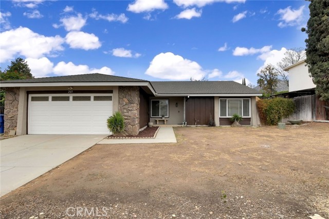 Detail Gallery Image 1 of 30 For 265 W Campus View Dr, Riverside,  CA 92507 - 4 Beds | 2 Baths