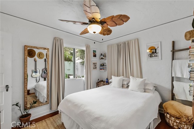 2468 Silverstrand Avenue, Hermosa Beach CA: https://media.crmls.org/medias/118e0189-c70d-4588-a22b-d5f6a8e17b51.jpg
