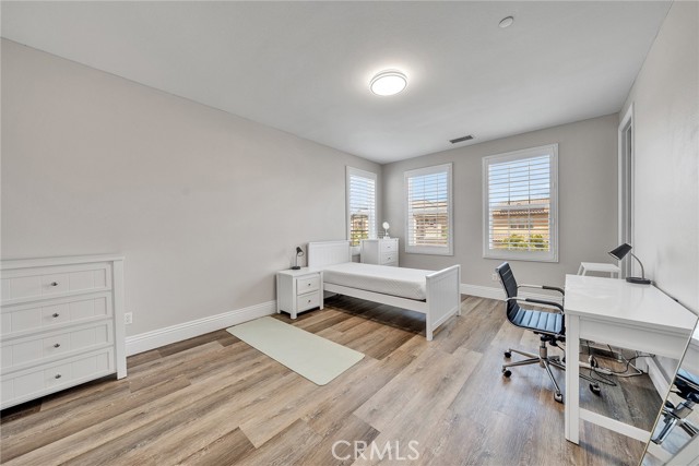 Detail Gallery Image 38 of 62 For 61 Windwalker Way, Tustin,  CA 92782 - 6 Beds | 5/1 Baths