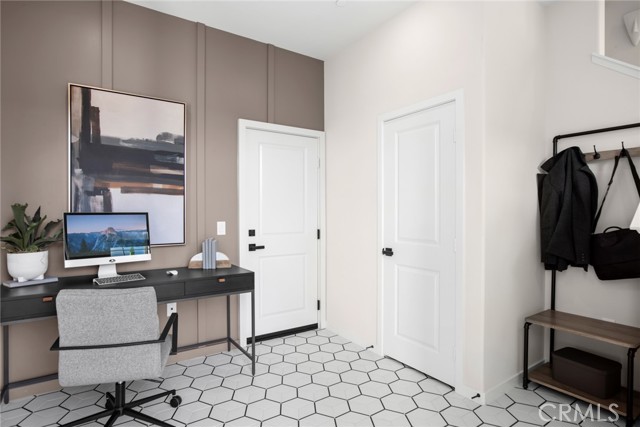 Detail Gallery Image 6 of 18 For 733 E. Route 66, Glendora,  CA 91740 - 2 Beds | 2/1 Baths