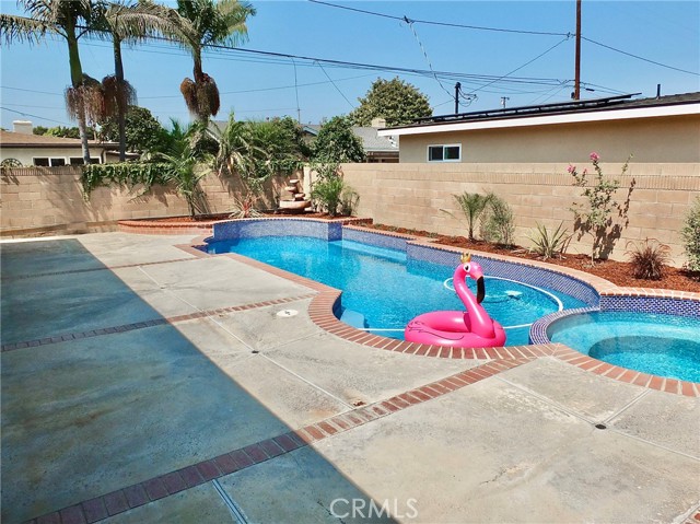 Detail Gallery Image 43 of 46 For 6531 E Espanita St, Long Beach,  CA 90815 - 3 Beds | 2 Baths