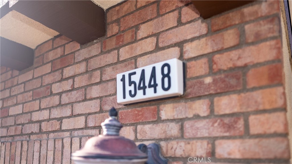 https://media.crmls.org/medias/11909251-2842-4985-a185-5bf1c6316b58.jpg?preset=X-Large