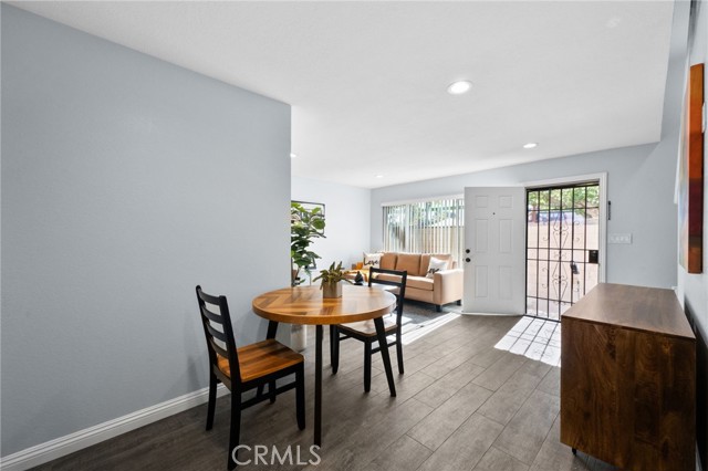 Detail Gallery Image 6 of 28 For 2020 W 23rd St #18,  Long Beach,  CA 90810 - 4 Beds | 2 Baths