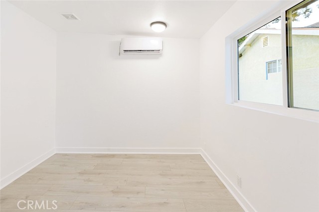 Detail Gallery Image 31 of 51 For 13631 Eldridge Ave, Sylmar,  CA 91342 - 4 Beds | 3 Baths