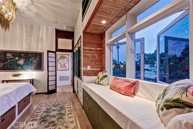 Detail Gallery Image 36 of 72 For 532 Rialto Ave, Venice,  CA 90291 - 3 Beds | 2 Baths
