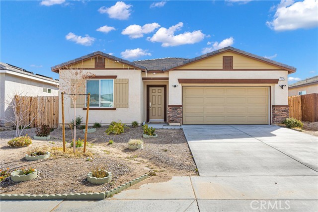 Detail Gallery Image 1 of 1 For 11575 Miranda Dr, Adelanto,  CA 92301 - 3 Beds | 2 Baths