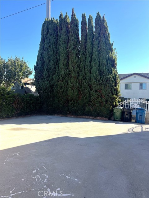 Detail Gallery Image 26 of 28 For 4703 W 118th St, Hawthorne,  CA 90250 - 4 Beds | 2 Baths