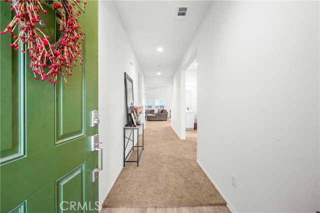 Detail Gallery Image 6 of 44 For 10657 Appaloosa, Hesperia,  CA 92345 - 4 Beds | 3 Baths