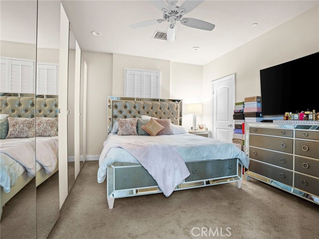 Detail Gallery Image 6 of 29 For 9881 Alburtis, Santa Fe Springs,  CA 90670 - 4 Beds | 4 Baths