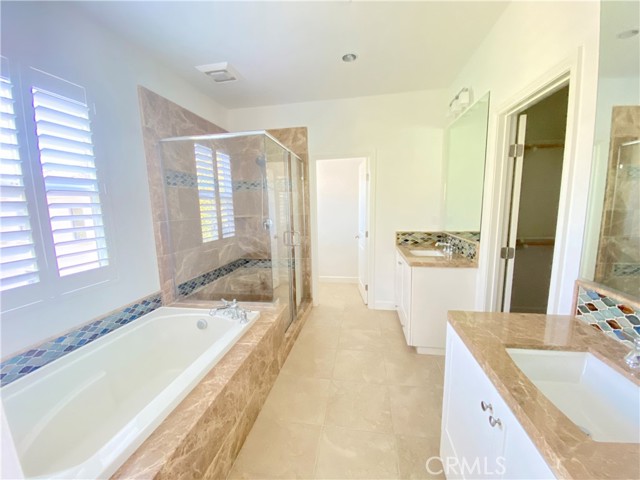 Detail Gallery Image 12 of 18 For 109 Mustang, Irvine,  CA 92602 - 4 Beds | 3 Baths