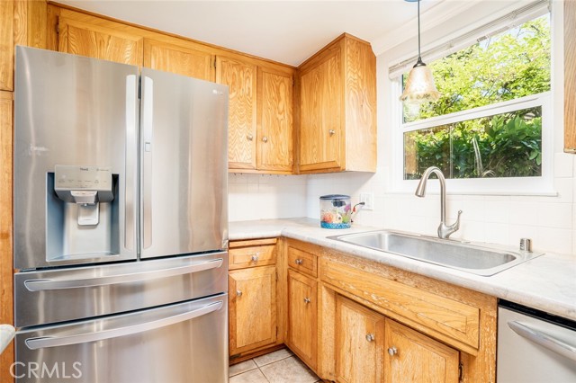 Detail Gallery Image 14 of 48 For 16381 Ace Ln, Huntington Beach,  CA 92649 - 3 Beds | 2 Baths