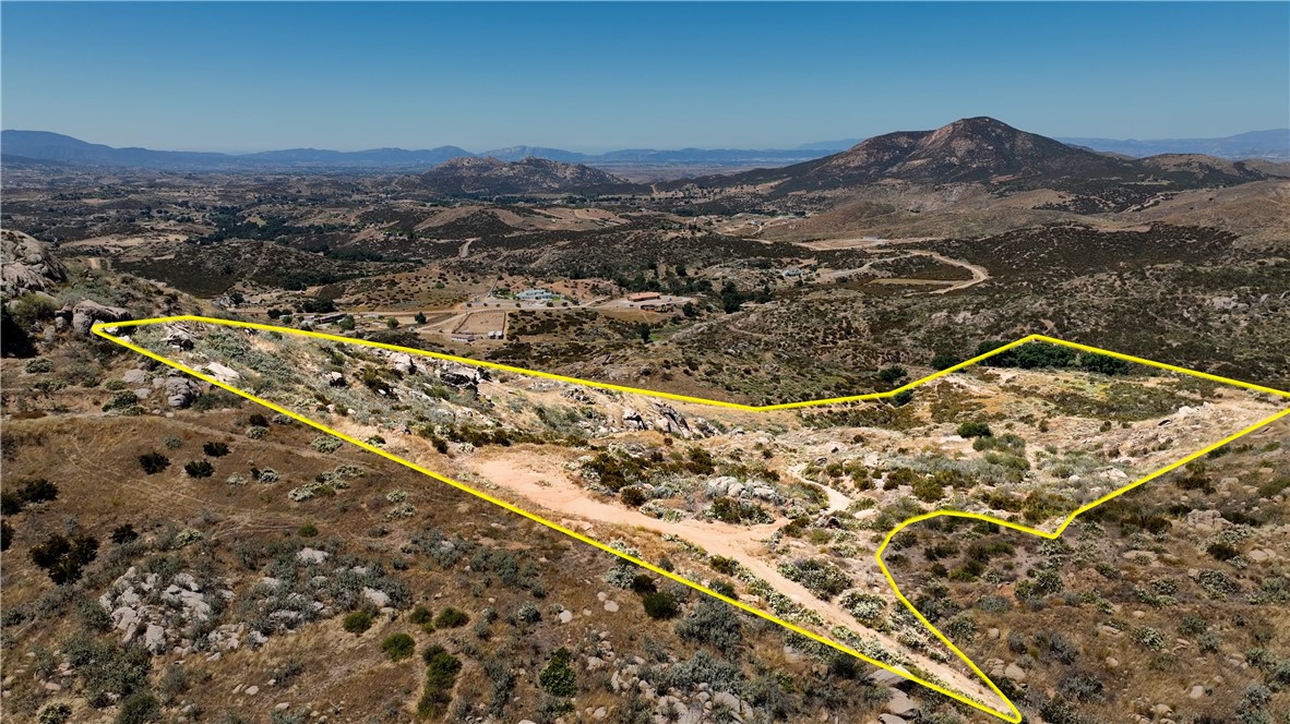 1 Newby Road, Temecula, California 92592, ,Land,For Sale,1 Newby Road,CRSW23141055