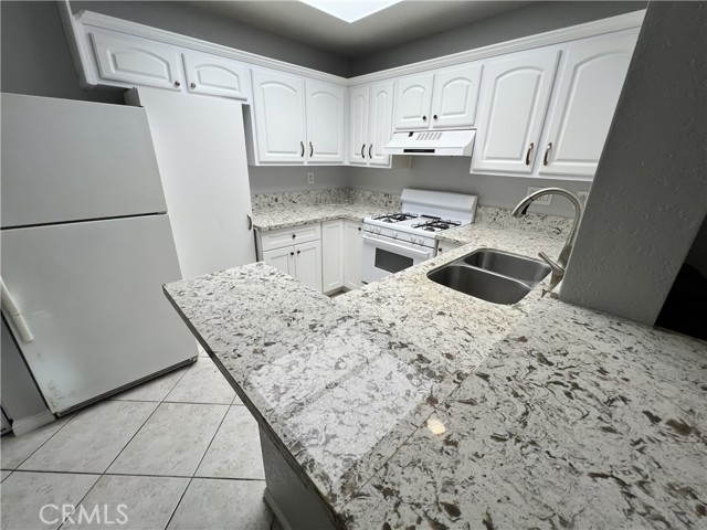 Detail Gallery Image 11 of 35 For 85 Castano, Rancho Santa Margarita,  CA 92688 - 1 Beds | 1 Baths