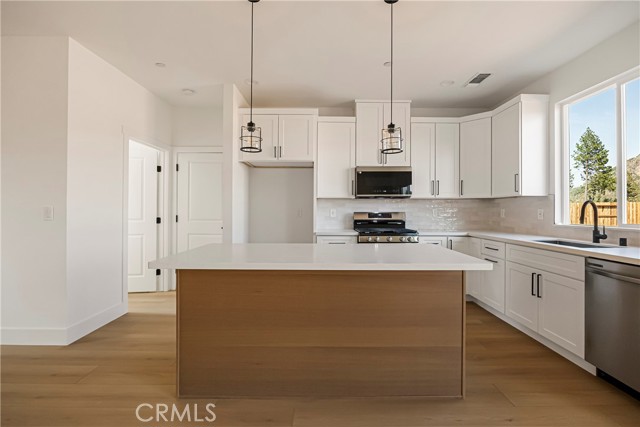 Detail Gallery Image 13 of 36 For 7278 Pentz Rd, Paradise,  CA 95969 - 2 Beds | 2 Baths