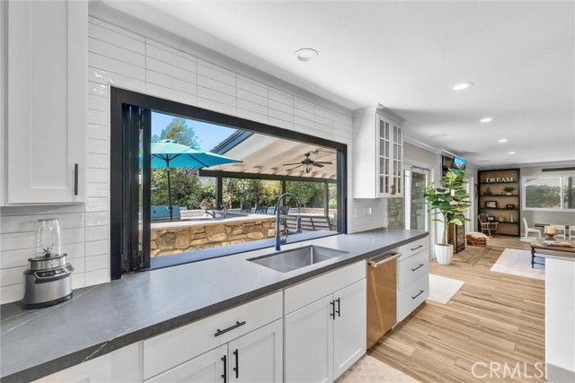 31125 Via Solana, San Juan Capistrano CA: https://media.crmls.org/medias/1196a25c-0df6-4490-9793-9f4568440c52.jpg