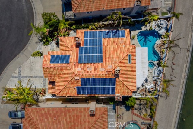 21221 Hillsdale, Huntington Beach CA: https://media.crmls.org/medias/119757b9-5a4e-467c-851a-716903d6cf52.jpg