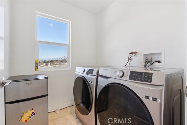 Detail Gallery Image 17 of 21 For 3827 Grant St #49,  Corona,  CA 92879 - 3 Beds | 2/1 Baths
