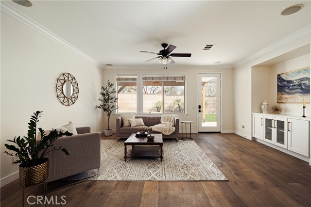 Detail Gallery Image 12 of 45 For 14052 Eaton Hollow, Moorpark,  CA 93021 - 4 Beds | 3 Baths