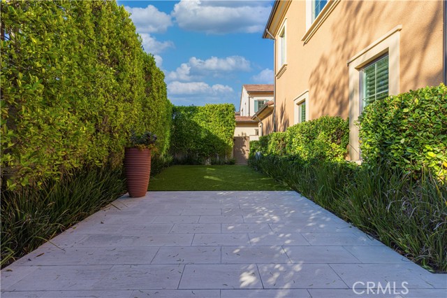 Detail Gallery Image 38 of 49 For 111 Vigna, Irvine,  CA 92602 - 4 Beds | 3 Baths