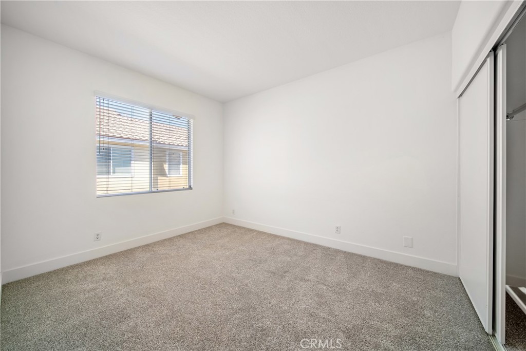 MLS #OC25160975 image #25