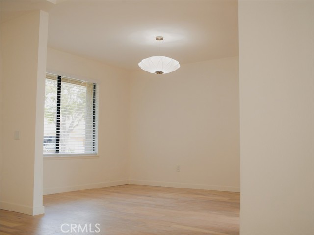 39032 Village 39 photo 5