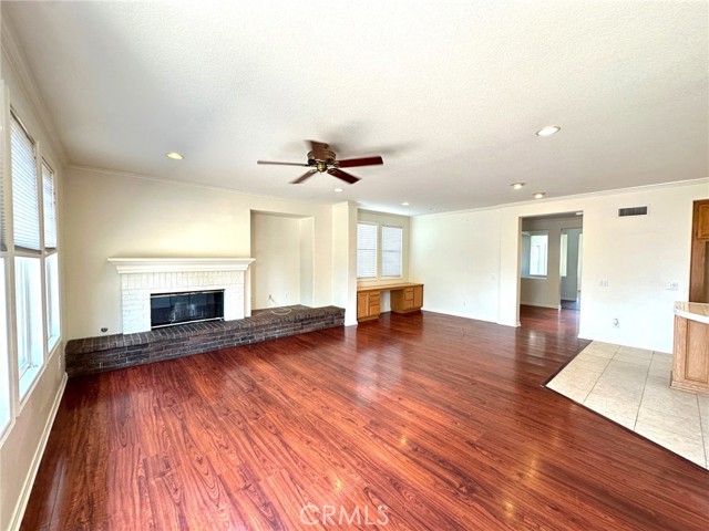 8247 E Marblehead Way, Anaheim CA: https://media.crmls.org/medias/119b4fb7-d9f9-4a3a-b473-674552aafb49.jpg