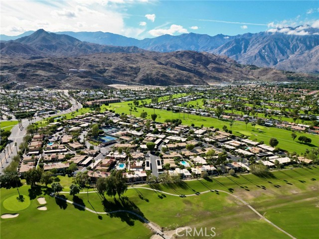 Detail Gallery Image 25 of 28 For 5798 Los Coyotes, Palm Springs,  CA 92264 - 2 Beds | 2 Baths