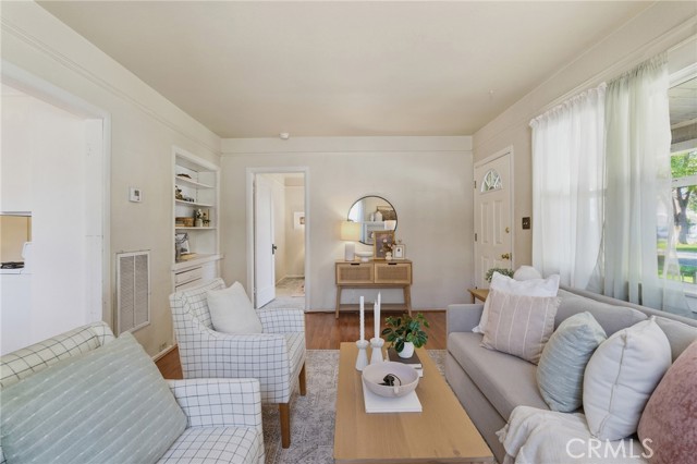 Detail Gallery Image 8 of 28 For 363 East 1st Avenue, Chico,  CA 95926 - 2 Beds | 1 Baths