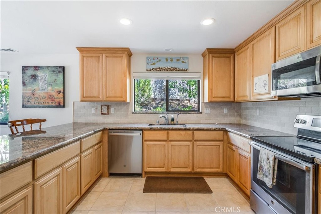 119B9A78 1E8C 4112 94F1 7Fbf43Cd868B 61 Galaxy Way, Lompoc, Ca 93436 &Lt;Span Style='BackgroundColor:transparent;Padding:0Px;'&Gt; &Lt;Small&Gt; &Lt;I&Gt; &Lt;/I&Gt; &Lt;/Small&Gt;&Lt;/Span&Gt;