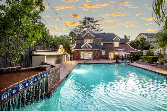 1640 Ard Eevin Avenue, Glendale CA: https://media.crmls.org/medias/119c60ac-e293-4493-8c95-d90b9034b7b0.jpg