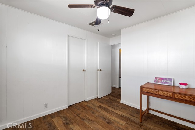 3524 East Avenue, Palmdale CA: https://media.crmls.org/medias/119e2cfc-e307-4a9c-b547-1183d74cf9c3.jpg