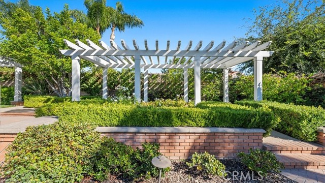 Image 52 of 62 For 2162 Euclid Avenue