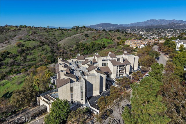 Detail Gallery Image 24 of 56 For 4239 via Arbolada #303,  Los Angeles,  CA 90042 - 2 Beds | 2 Baths