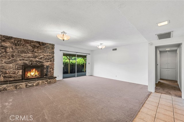 13624 Vose Street, Valley Glen CA: https://media.crmls.org/medias/119f78d2-270c-496e-96b8-6f5497ff33be.jpg