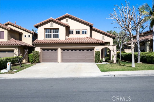 10585 Bruns Dr, Tustin, CA 92782