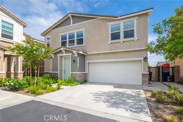 Detail Gallery Image 11 of 15 For 16725 Petrus Ln, Fontana,  CA 92336 - 3 Beds | 2/1 Baths
