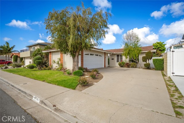 Image 2 for 3781 Wisteria St, Seal Beach, CA 90740