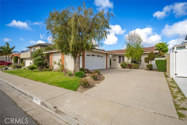 Image 2 for 3781 Wisteria St, Seal Beach, CA 90740