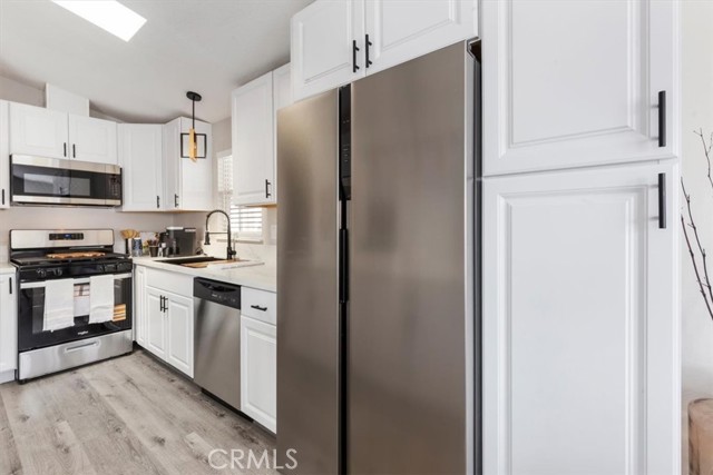 Detail Gallery Image 6 of 45 For 907 Ironwood, Fountain Valley,  CA 92708 - 3 Beds | 2 Baths