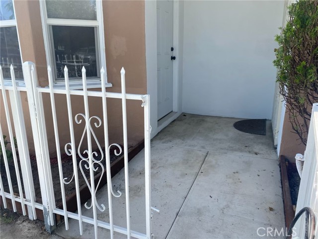 Detail Gallery Image 18 of 19 For 1521 Junipero Ave a,  Long Beach,  CA 90804 - 2 Beds | 2 Baths