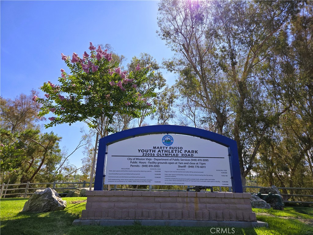 https://media.crmls.org/medias/11a38035-62f1-4c71-b71b-0e314ffd2c75.jpg?preset=X-Large