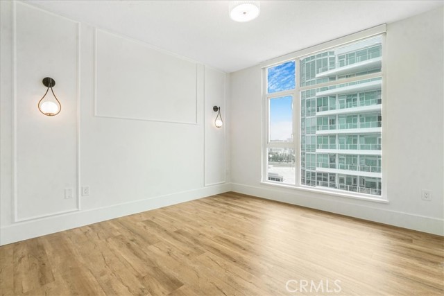 3131 Michelson Drive, Irvine CA: https://media.crmls.org/medias/11a3c0d6-4681-4cf3-a3a8-6b6402fcc0cf.jpg