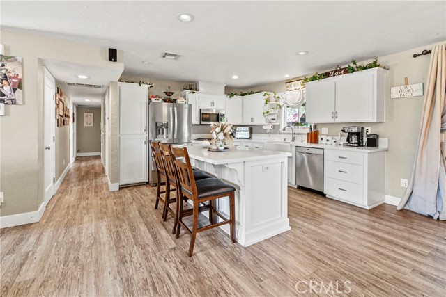 Detail Gallery Image 5 of 29 For 7440 Shale Rock Rd, Paso Robles,  CA 93446 - 3 Beds | 2 Baths