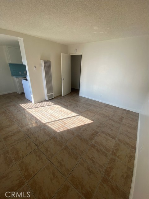 141 S Myers Street, Oceanside CA: https://media.crmls.org/medias/11a53f15-1949-48eb-9145-a2a90bf8f67c.jpg