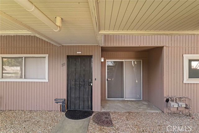 Detail Gallery Image 2 of 22 For 575 N Villa Ct #111,  Palm Springs,  CA 92262 - 1 Beds | 1 Baths