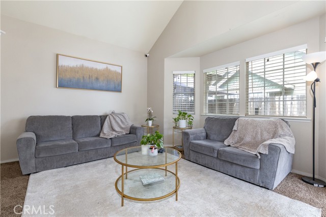 41 Thomas Court, Templeton CA: https://media.crmls.org/medias/11a64b41-eef3-4547-8d0f-6dfbddd0c666.jpg